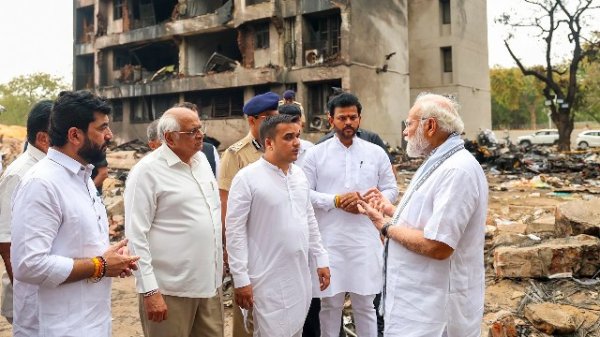 长宏网 印度坠机事故遇难人数升至274人